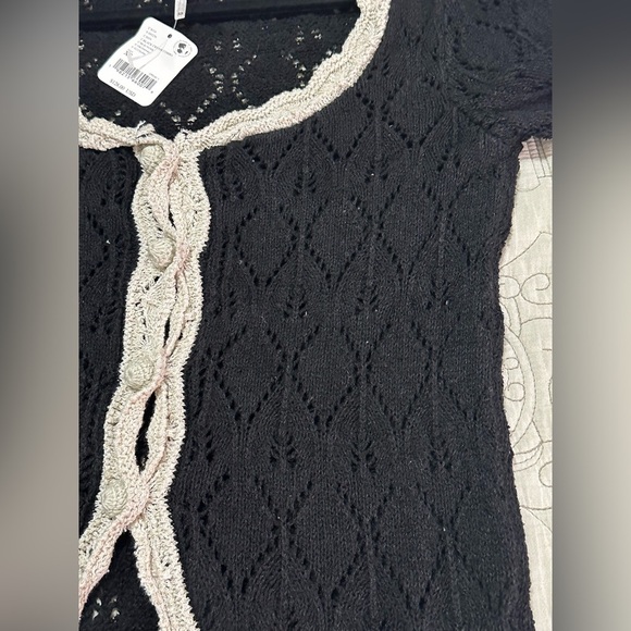 NWT Free People Adelene Pointelle Cardigan S in Black Creme - Picture 8 of 9
